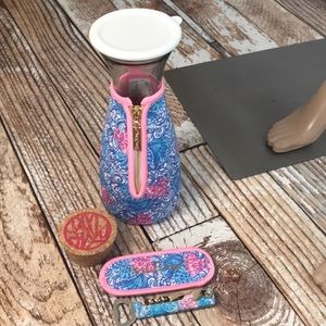 Lilly Pulitzer Wine Decanter and Opener Set